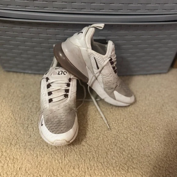 Nike Women's Air 270 White and Brown Sneakers - Picture 3 of 9
